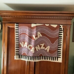 H&M “La Vacanza” scarf